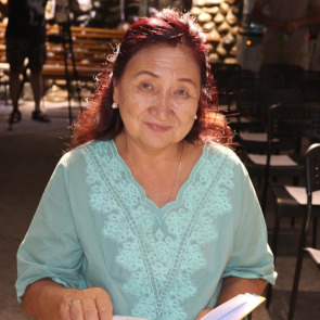  Aziza Abdirasulova